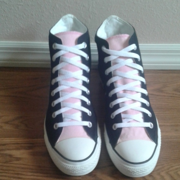 Converse Other - CONVERSE hi top black and pink mint condition